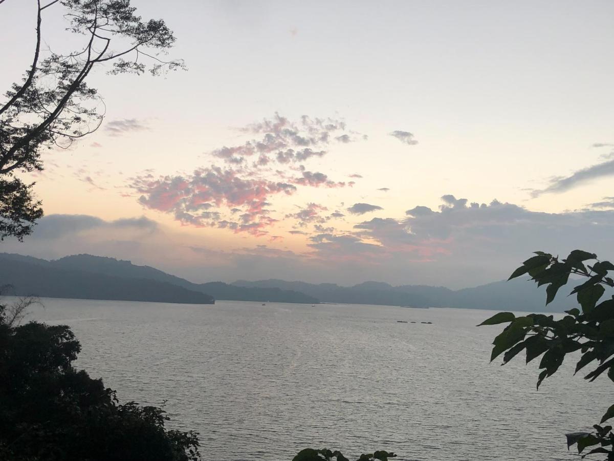 יוצ'י Sun Moon Lake Tan Hsiang Yu B&B מראה חיצוני תמונה